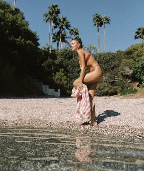 Ella Kernkamp star top pic