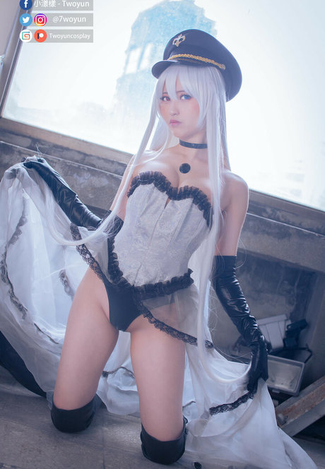 Twoyun hd model photo