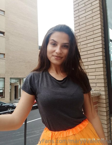 ladyvip model nude photos