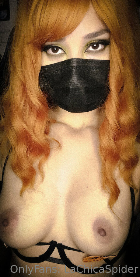 lachicaspider sexy star photo
