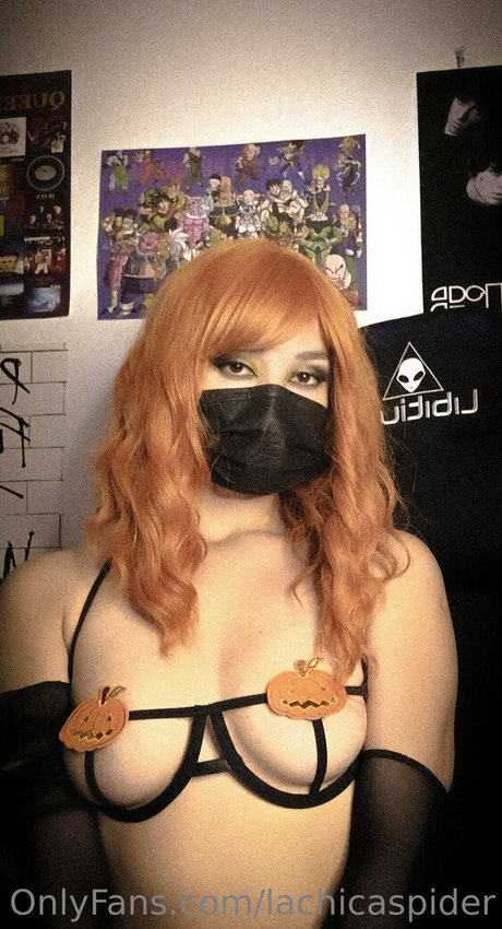 lachicaspider xxx pornstar pictures