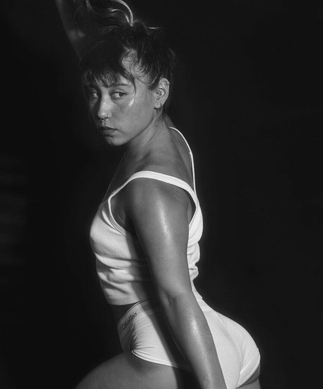 Katelyn Ohashi high quality star images