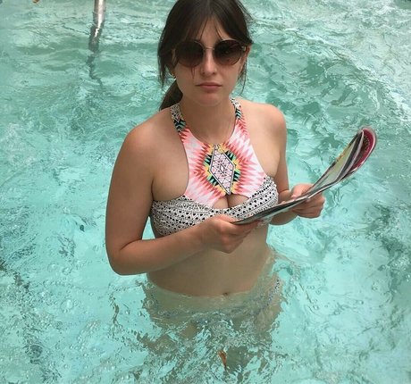 Allison Raskin star img
