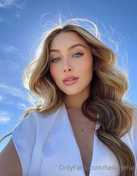 mother daughter onlyfans nude archive