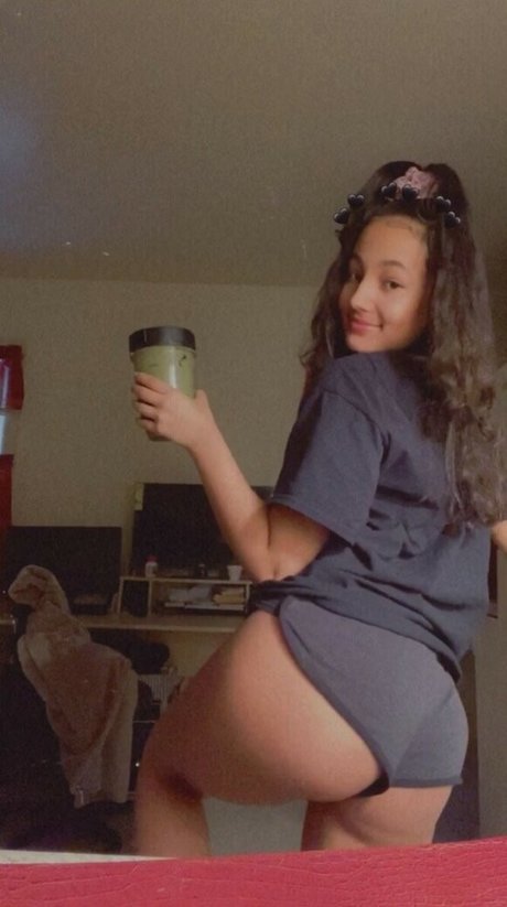 Mia Overdose nice pornstar picture