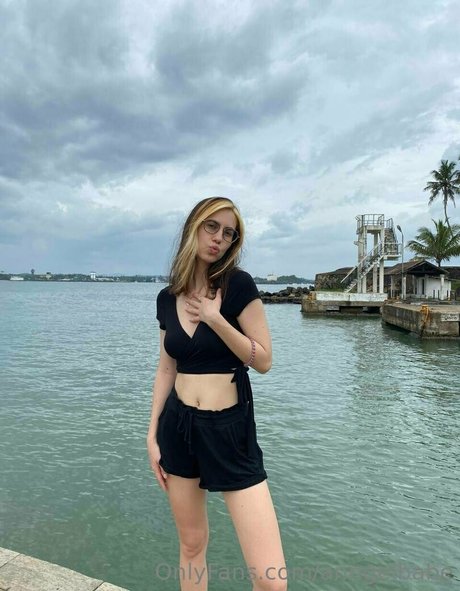 anngelbabe best model pic