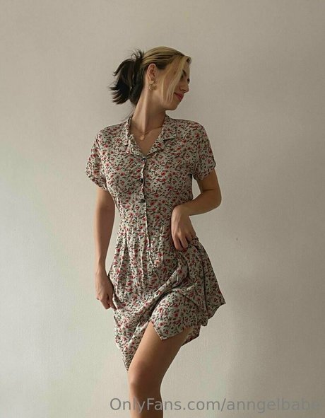 anngelbabe free model pics