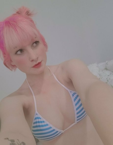 Lolllipollly pornstar erotic pics