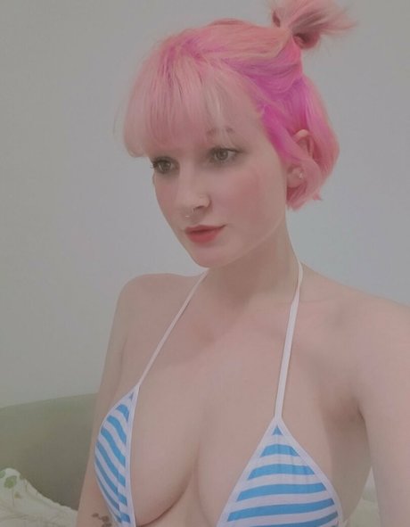 Lolllipollly model adult images