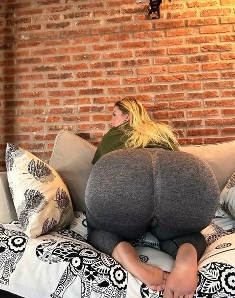 Affableanna profile pic