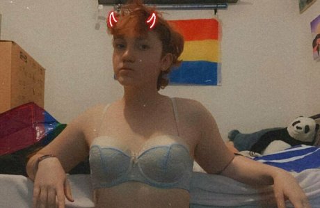 robinginger pornstar high quality photo