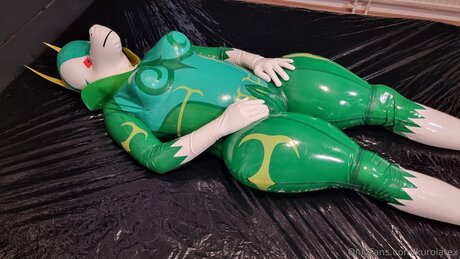 blonde gangbang onlyfans top image