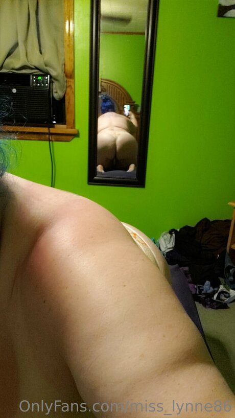 colombian teen onlyfans sexy photo