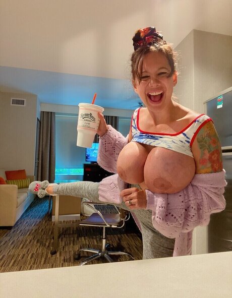 mom daughter onlyfans nice pictures