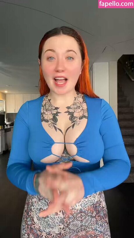 Laina Bearrknee pornstar top gallery