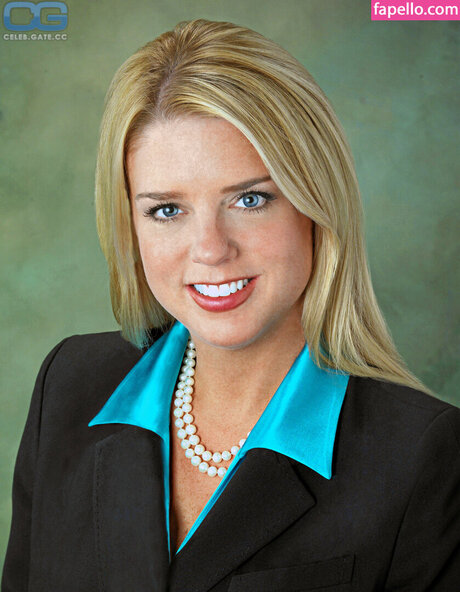 Pam Bondi high quality model picture