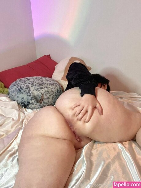 Pawgemon pornstar sexy pictures
