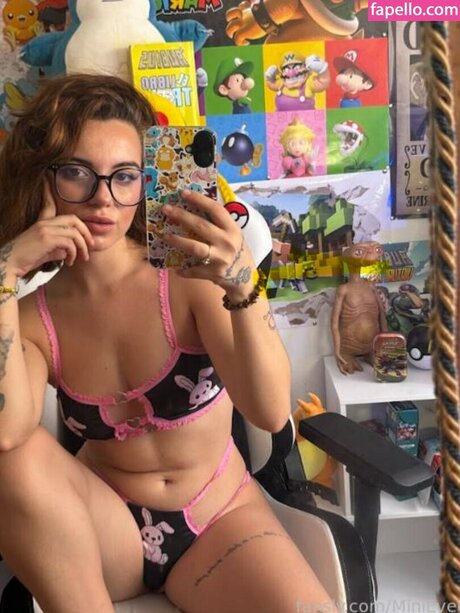 MiniEvee high quality star pics