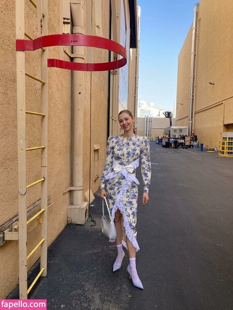 Hermione Corfield naked star img