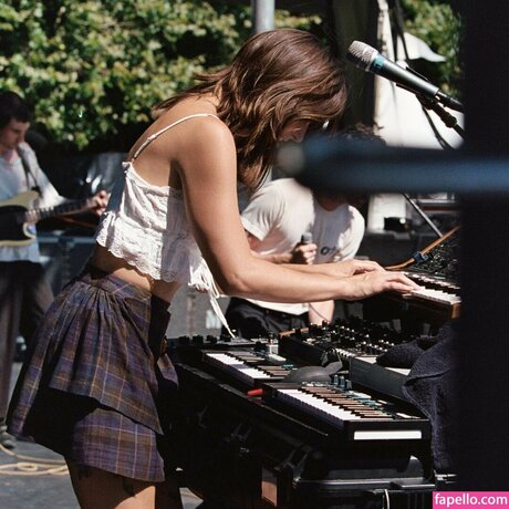 Aidan Noell model pic