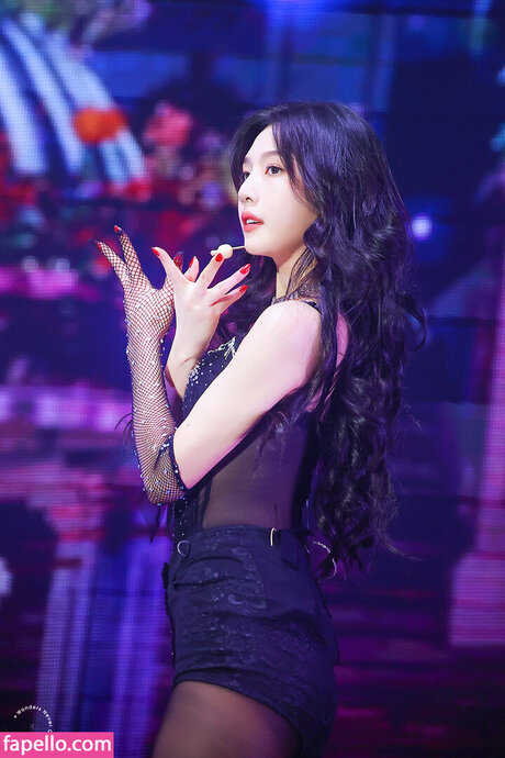 Park Soo young nude pornstar pics