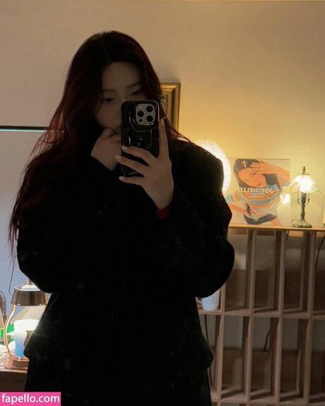 Park Soo young star naked pic