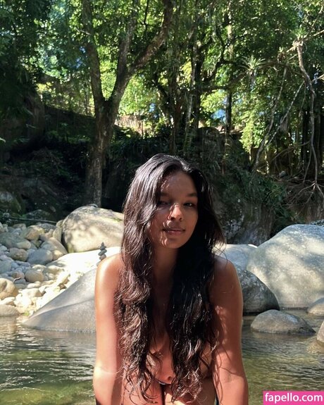 Mell Muzzillo star nudes pic