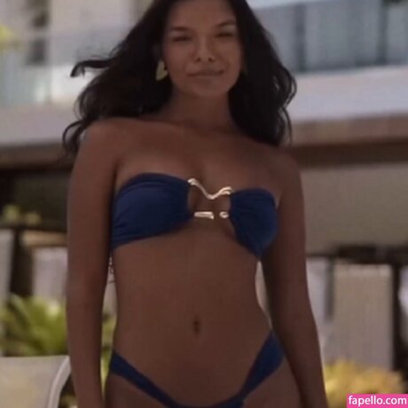 Mell Muzzillo best actress pics