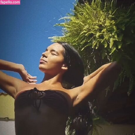 Mell Muzzillo model sexy photo