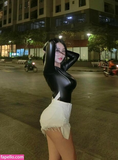 vyvybabiee xxx actress archive