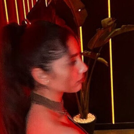 karimaa r star nudes picture