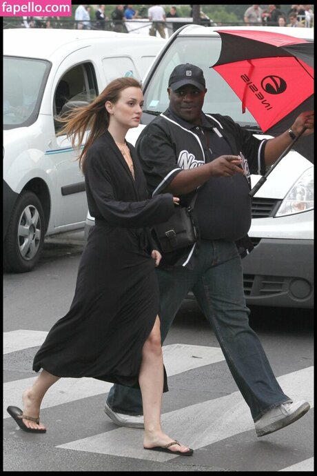 Leighton Meester profile pic