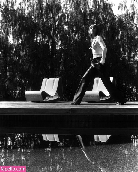 Leighton Meester erotic pornstar images