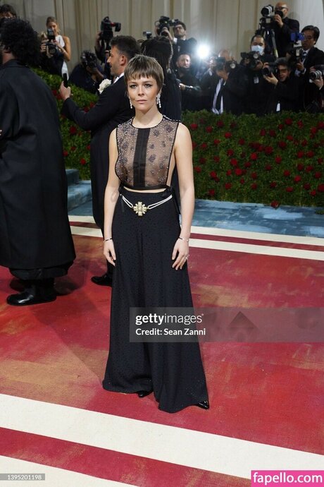 Maggie Rogers star nudes photo