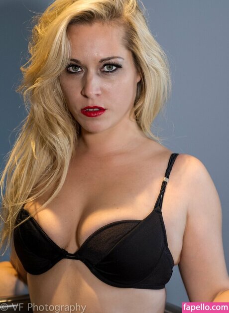 teen natural tits onlyfans beautiful naked pics