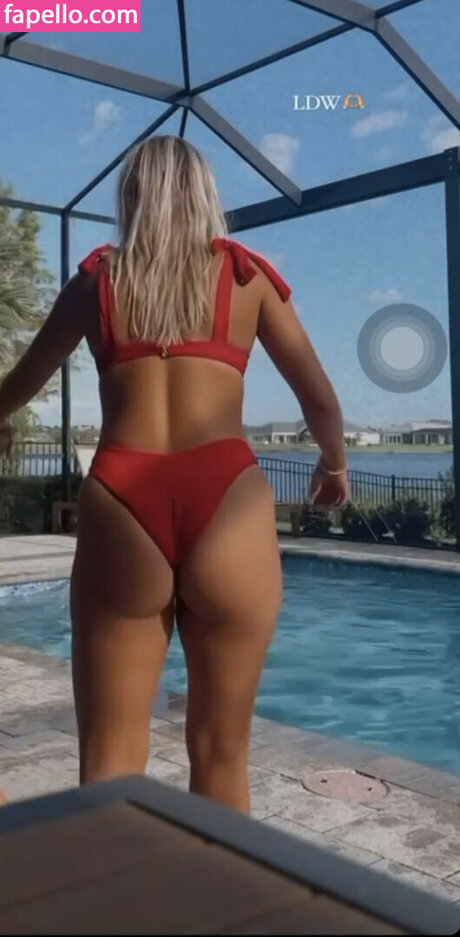 russian mom onlyfans erotic pic