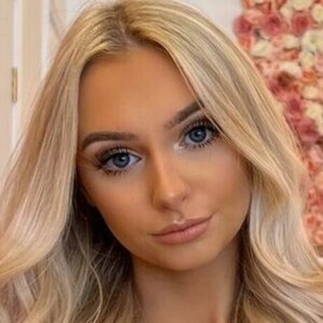 blonde midget onlyfans adult images
