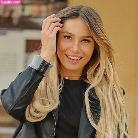 gay onlyfans naked pic