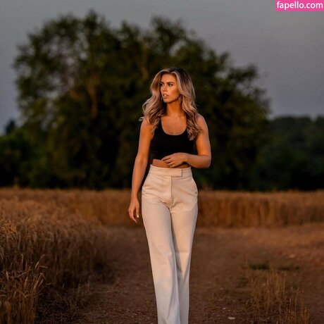 gloryhole wife onlyfans free naked galleries