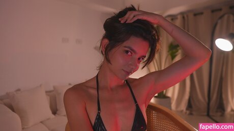 Ellelure free actress photo