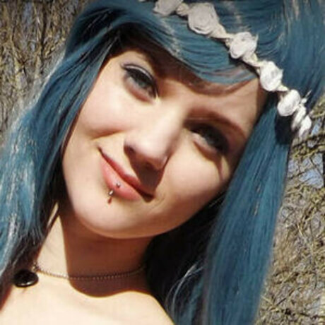 young asian onlyfans best photo