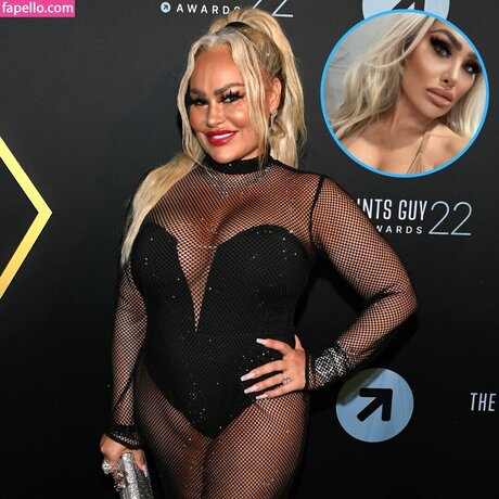 famous onlyfans beautiful nude image