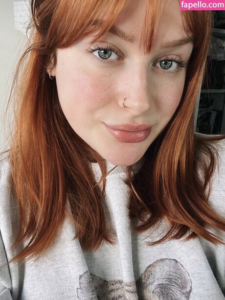 faefeet127 art star gallery