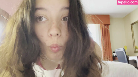 Amelia Harma pretty model archive