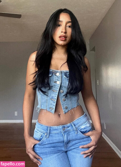 outside onlyfans sexy nudes pictures