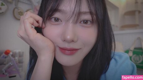Nareun ASMR high quality model picture