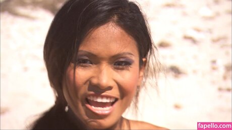 Priva Rey naked star image