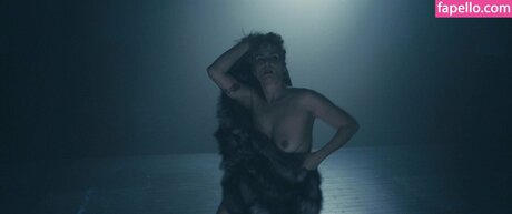 skinny big tits onlyfans erotic picture