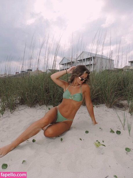 Sophia Sentner hot star pic