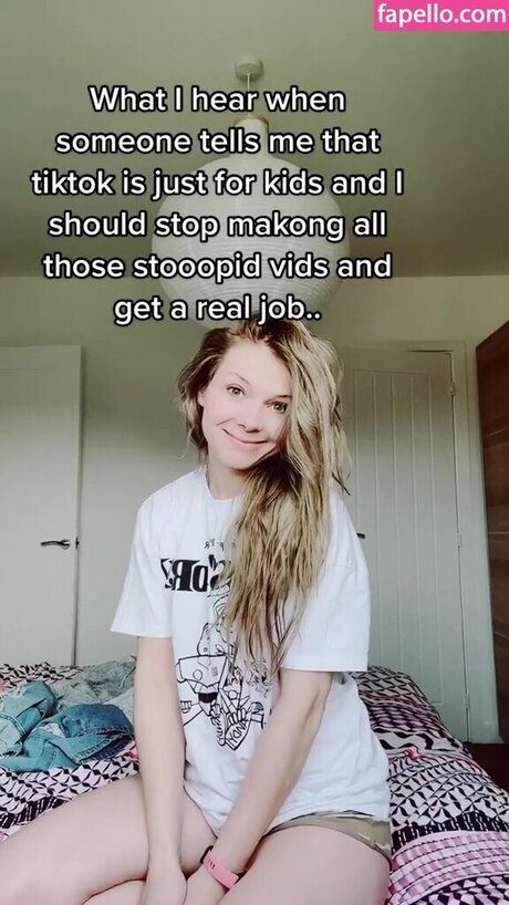 SmileyDani158 hd model images